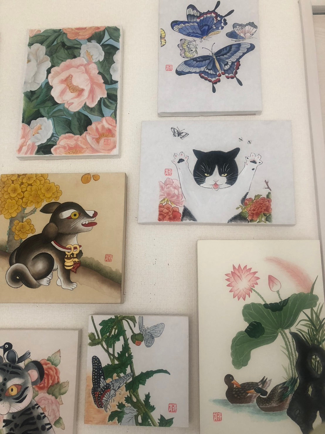 日本初の【民画ワークショップ】沖縄をイメージしお好きなイラストを制作いただけます〈初めての方、大歓迎〉スタッフが丁寧にサポート (約2時間の体験)
